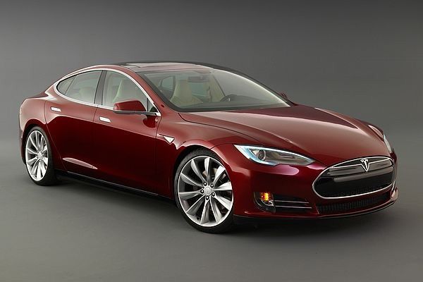 Tesla Model E 2015ǳ