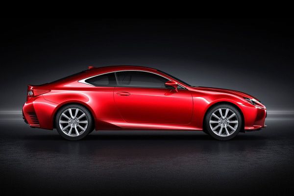 ׿˹߷RC 350 F Sport